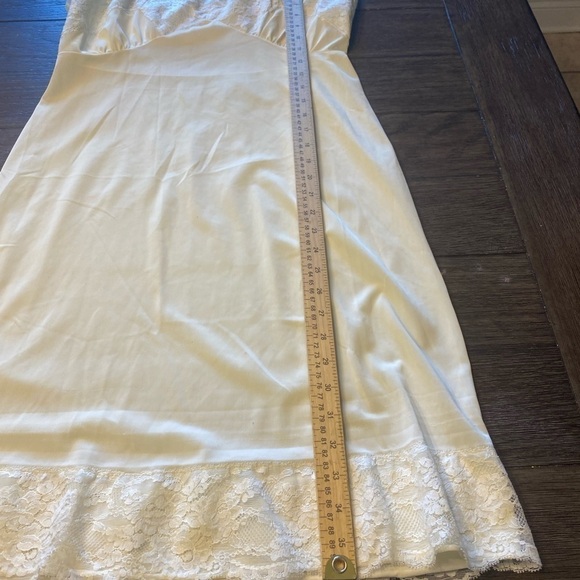 Evette Lingerie Vtg. Chiffon SATIN Lace Adjustable Strap Gown Slip Dress. - Picture 6 of 10